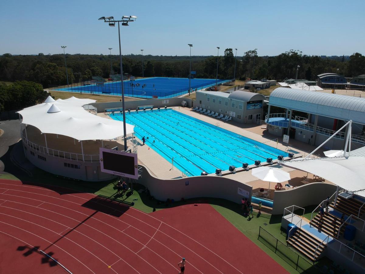 Gold Coast Performance Centre Hostel Екстериор снимка