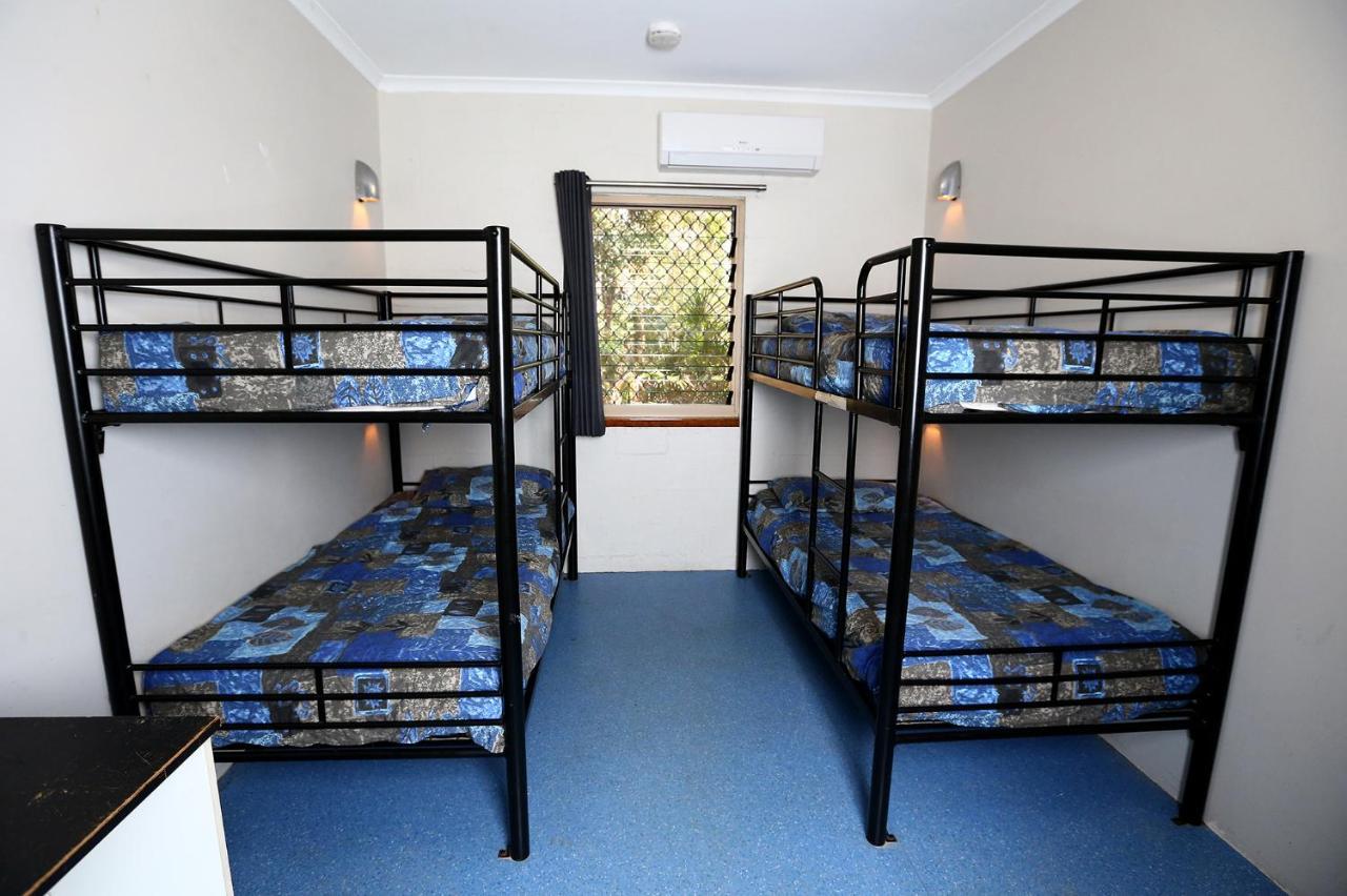 Gold Coast Performance Centre Hostel Екстериор снимка